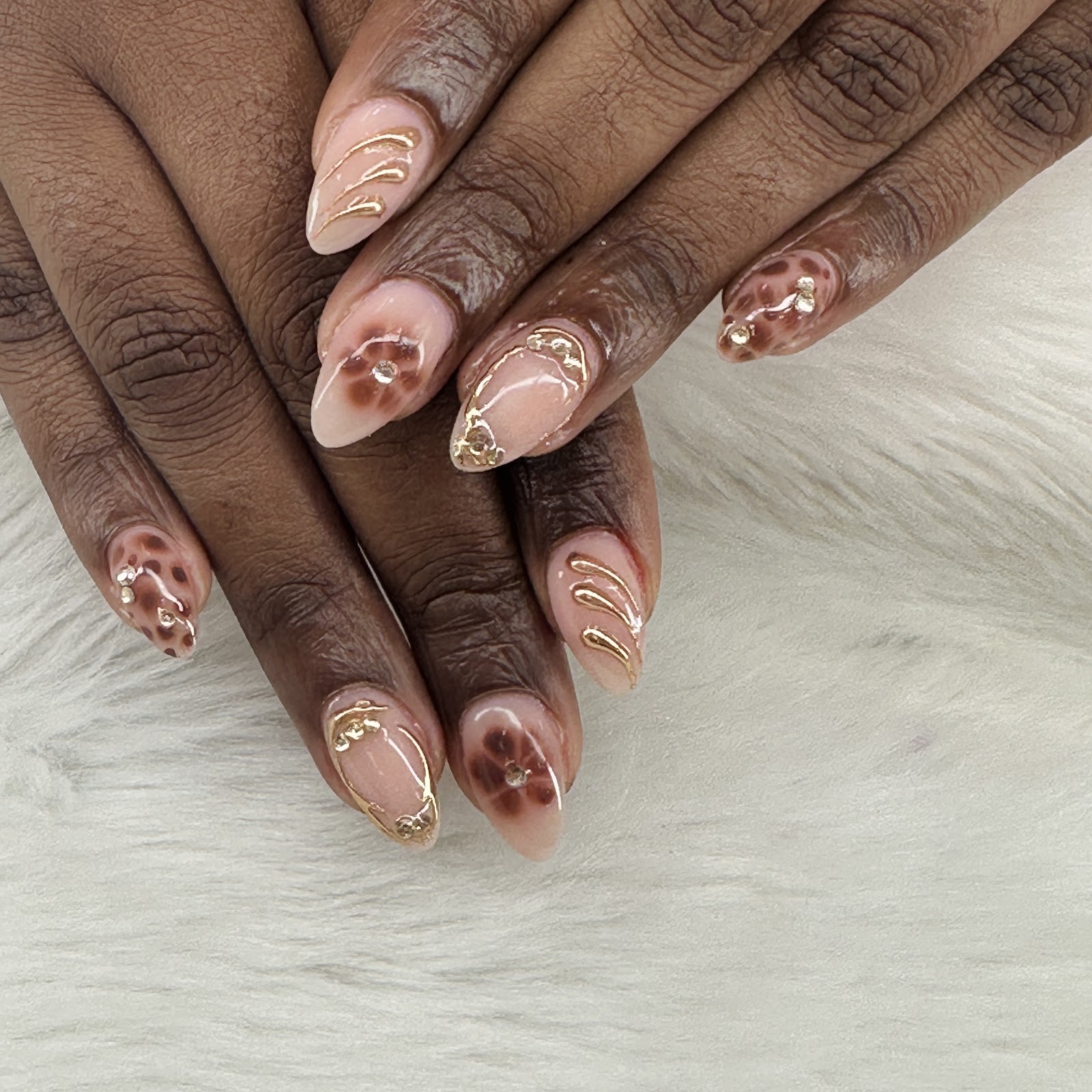 What Are Pink & White Nails? A Complete Guide